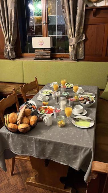 Hotel Gasthof Metzgerei Drei Linden Fulda Kültér fotó